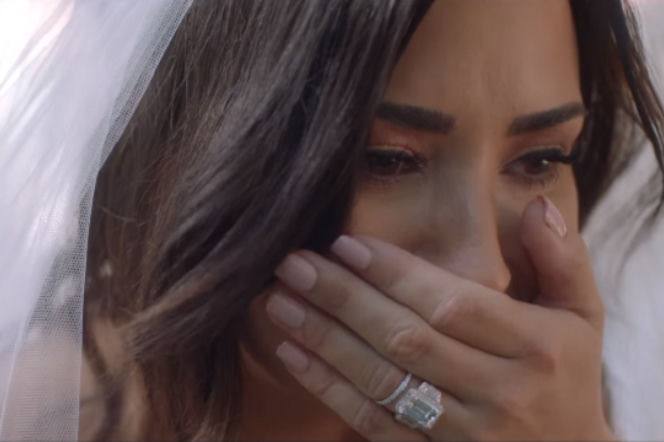 Demi Lovato porzucona przed ołtarzem. Zobacz faceta, który nią wzgardził