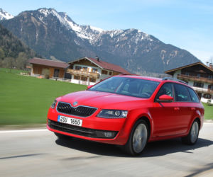 Nowa Skoda Octavia Combi 2013