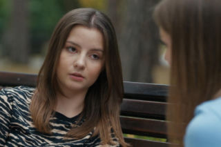 Barwy szczęścia, odcinek 3300. Ewa (Gabriela Ziembicka), Ewelina (Amelia Listwoń)