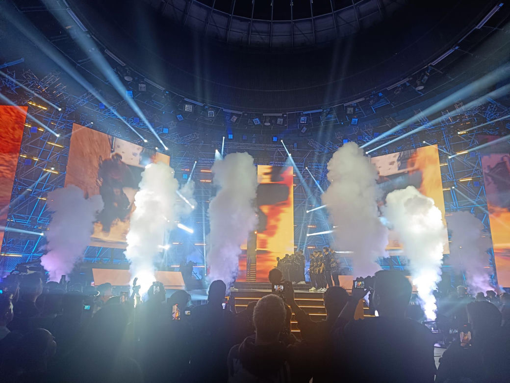 Pierwszy dzień Intel Extreme Masters 2025. Do katowickiego Spodka przybyły tysiące fanów e-sportu