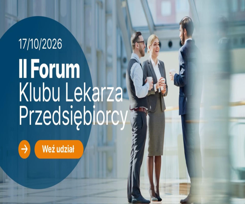 Troje uśmiechniętych przedsiębiorców rozmawia przy kawie. Obok napis o II Forum Klubu Lekarza Przedsiębiorcy w Poradnik Zdrowie.