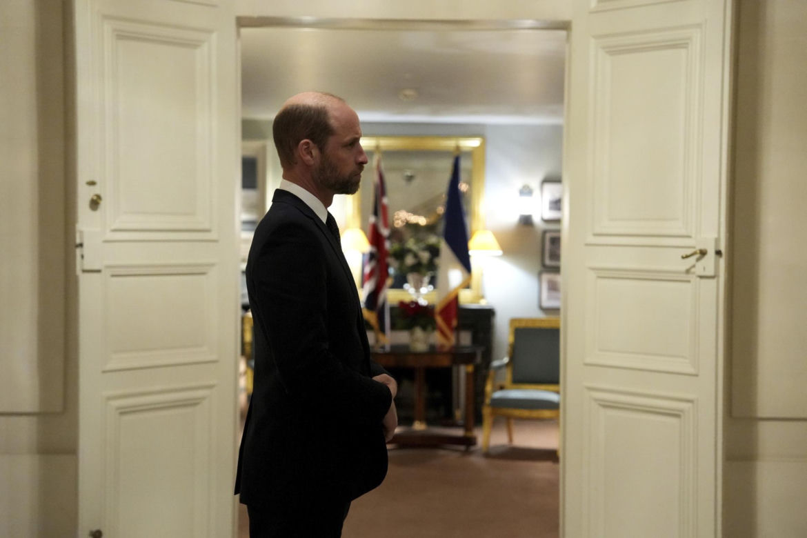 Książę Harry wściekł się na widok tych zdjęć?! William w komitywie z Trumpem!