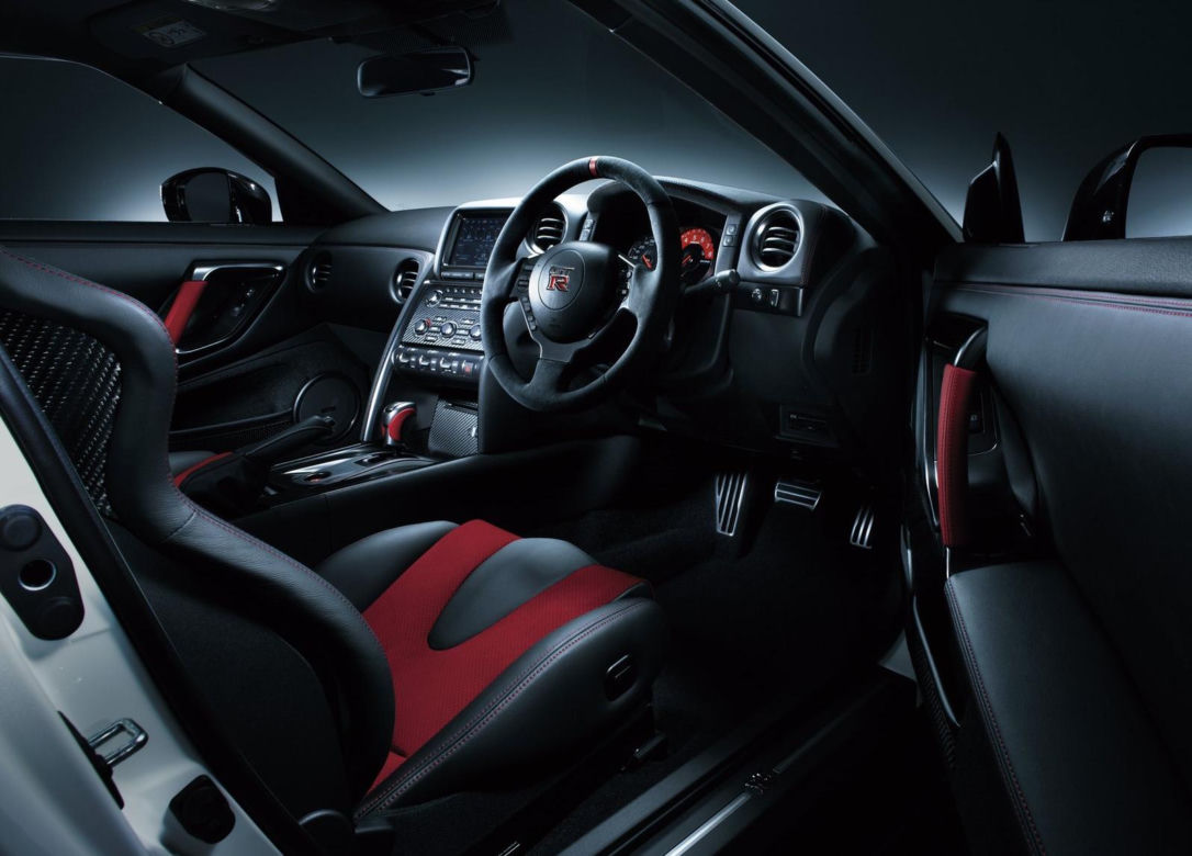 Nissan GT-R Nismo 2015