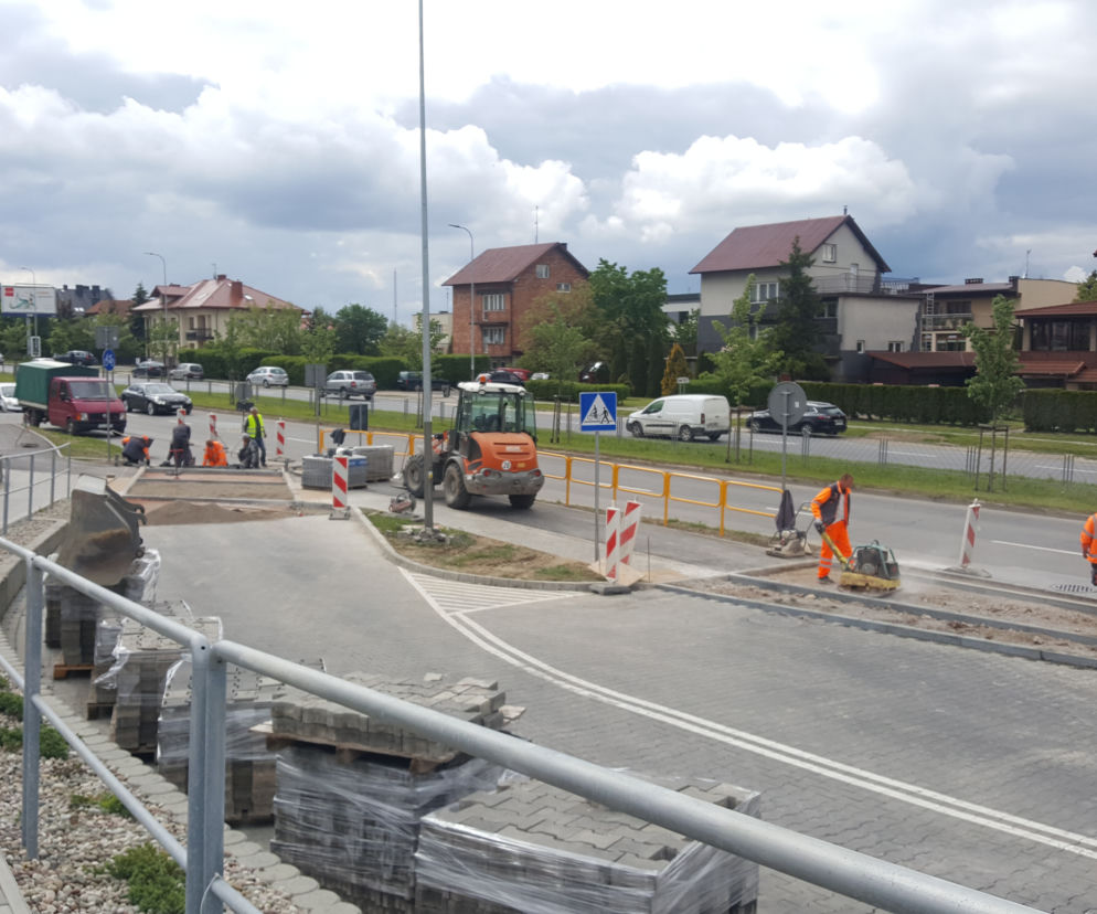 Ostatnie prace przy budowie ścieżek rowerowych w północnej części Kielc