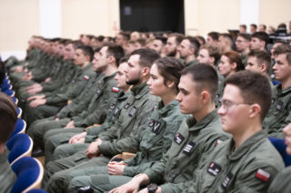 Pierwsze szkolenie pilotów pdoficerów LAW
