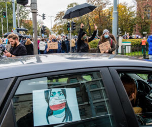 Strajk Kobiet: Protest w Gdańsku! Policja użyła gazu. 4 osoby zatrzymane [ZDJĘCIA]