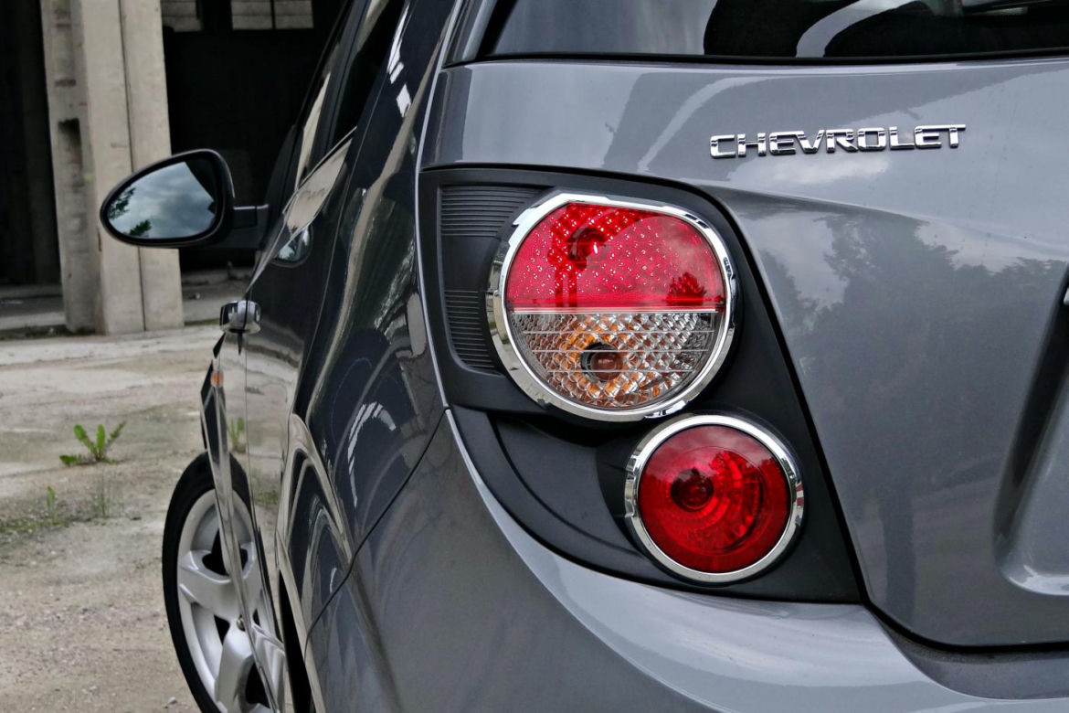 Chevrolet Aveo 5d 2013