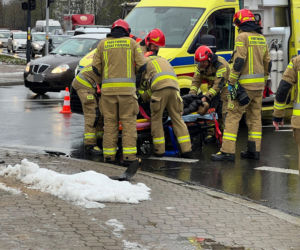 Wypadek na Maczka w Warszawie. Trzy osoby w szpitalu, ogromne utrudnienia w kierunku centrum.