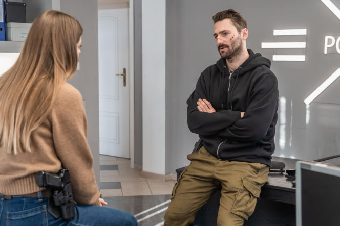 "Sprawiedliwi. Trójmiasto", odcinek 110: po tragicznej śmierci Malczewskiej, Maksym pogrąża się w nałogu alkoholowym