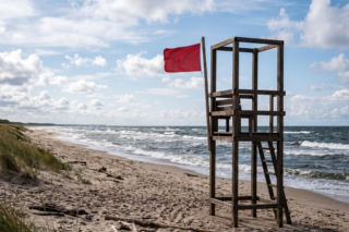 Sinice Chłopy. Czy w Chłopach można się kąpać 10.07? Flaga, warunki pogodowe