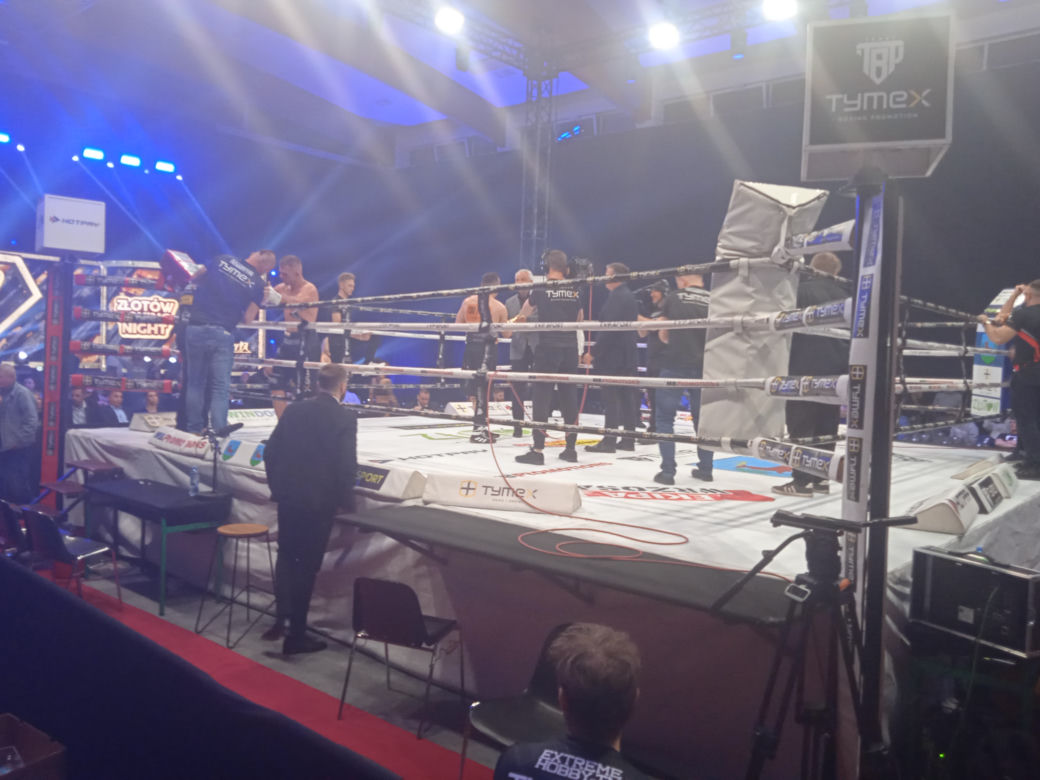 Złotów Boxing Night za nami. Emocjonujące pojedynki rozgrzały Złotów