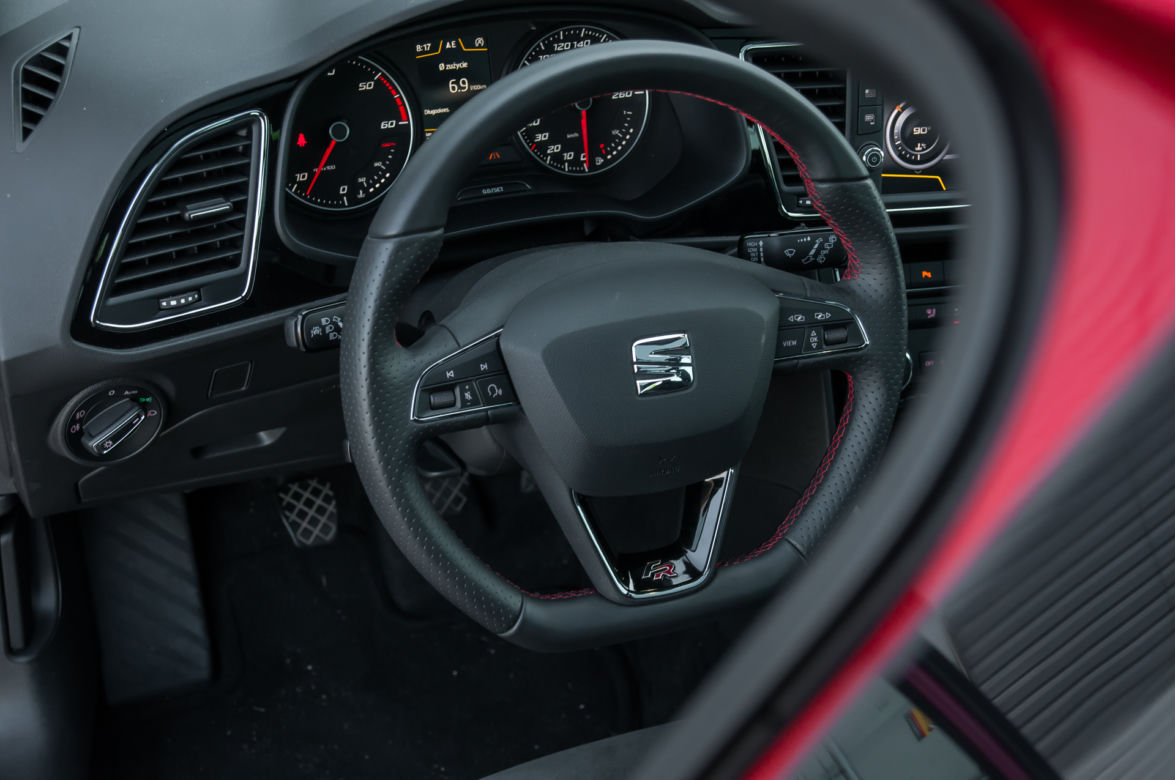 Seat Leon FR - wnętrze
