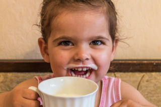 Najzdrowszy napój świata podbija Polskę. Jego sekrety zadziwiają lekarzy