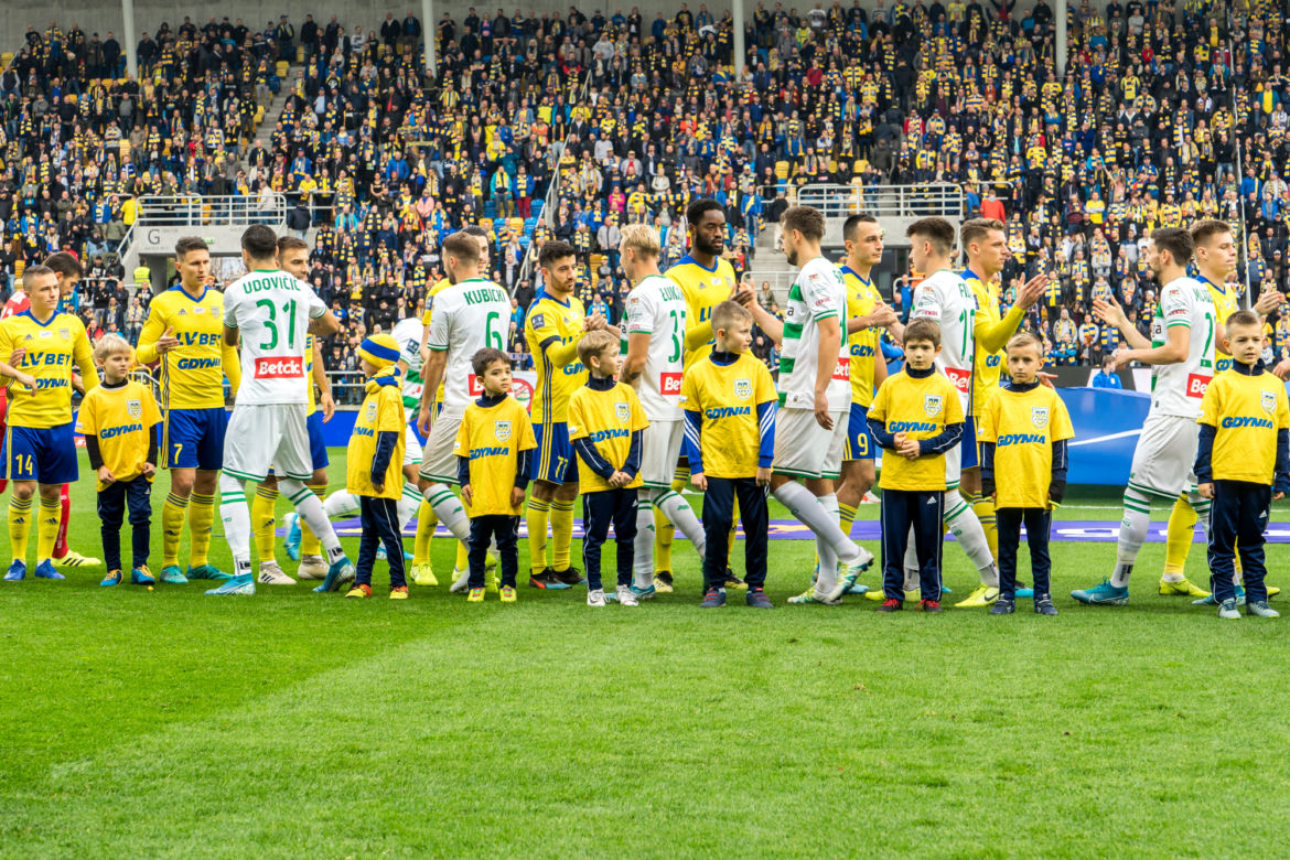 Derby Trójmiasta w obiektywie. ZOBACZ ZDJĘCIA Z MECZU!