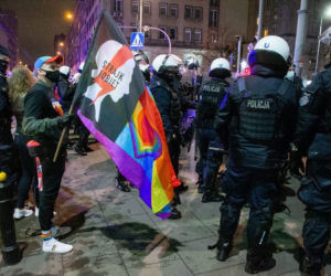 Barbara Nowacka w marszu kobiet w kolejnym dniu protestu