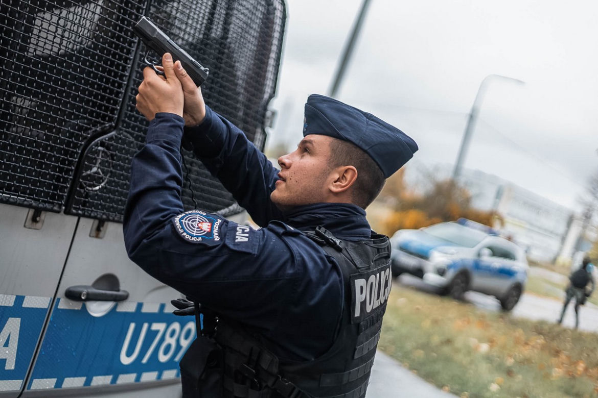 Strzały i huki w centrum Poznania. Policja wyjaśnia
