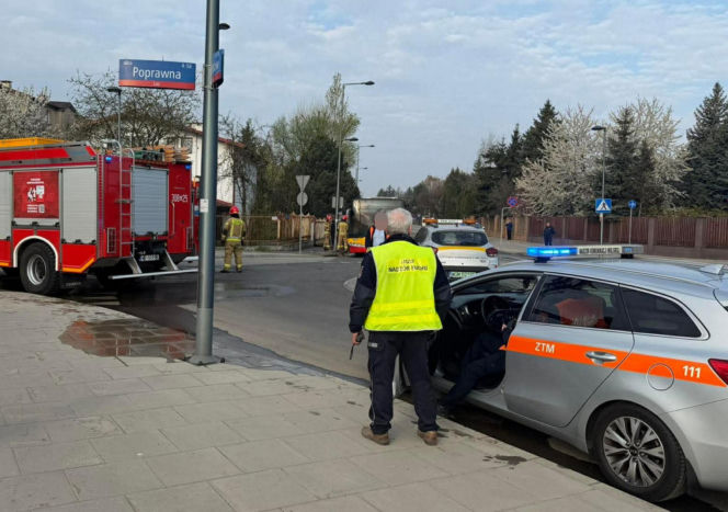Pożar autobusu Miejskiego na Wawrze