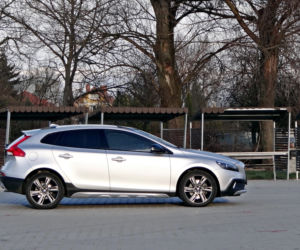 Volvo V40 Cross Country D4 Drive-E