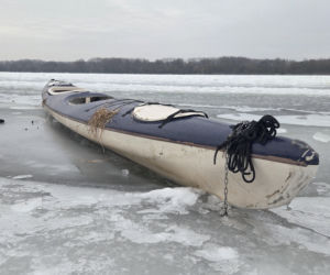 Wisła stanęła pod lodem. Zimowy spektakl w Starym Fordonie zachwyca, ale i ostrzega