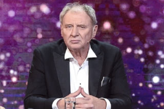 Andrzej Grabowski spotyka się z aktorką Listy Schindlera. Niedawno została wdową