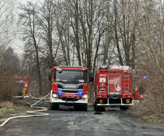 Zadymienie na terenie zamkniętej kopalni w Sosnowcu
