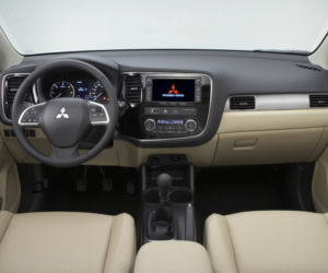 NOWY Mitsubishi Outlander 2013