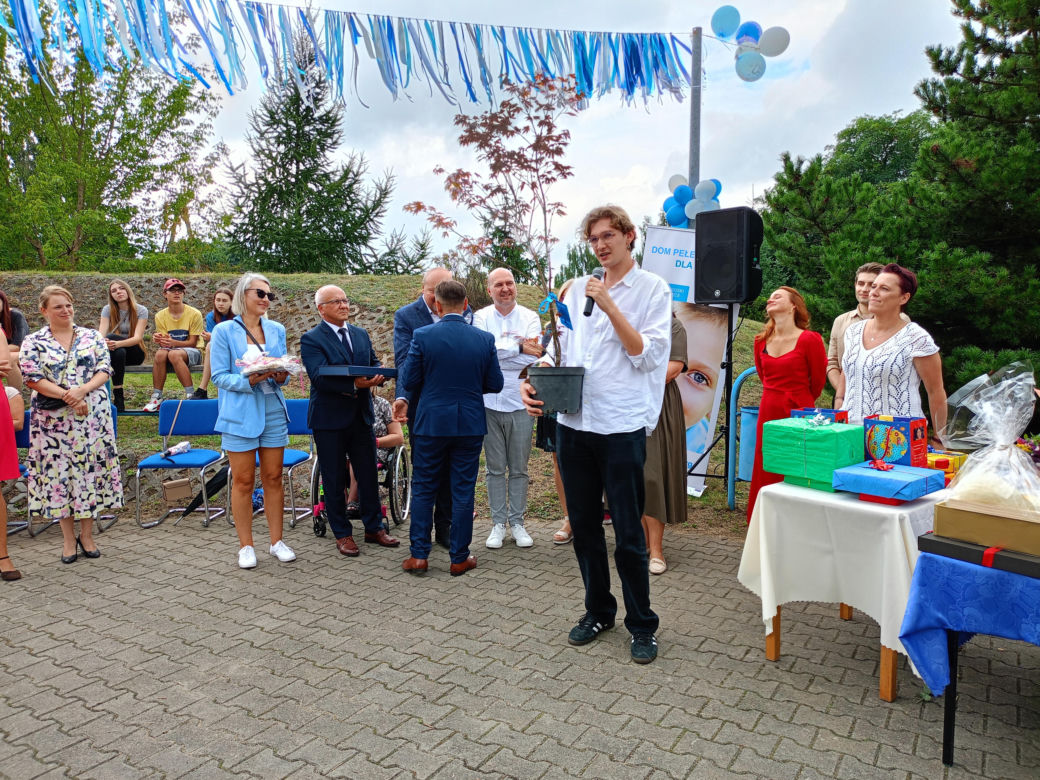 Jubileusz 25-lecia siedleckiej SOS Wioski Dziecięcej był okazją do wspólnej zabawy i wręczenia prezentów i pamiątek dla osób zaangażowanych w program