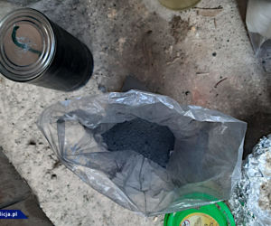 Funkcjonariusze przejęli dziesiątki kilogramów materiałów wybuchowych