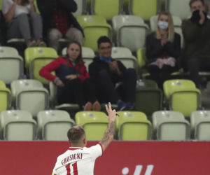 Kamil Grosicki strzelał gole dla żony. Można mu pozazdrościć takiej seksbomby