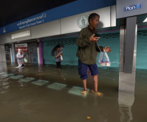 Bangkok pod wodą! Ogłoszono stan klęski żywiołowej w całej stolicy