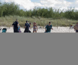 Niemiecki rottweiler POGRYZŁ chłopca na plaży w Świnoujściu [ZDJĘCIA]