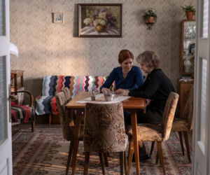 Stulecie Winnych 3 odc. 39. Andzia (Barbara Wypych), Ania (Urszula Grabowska)