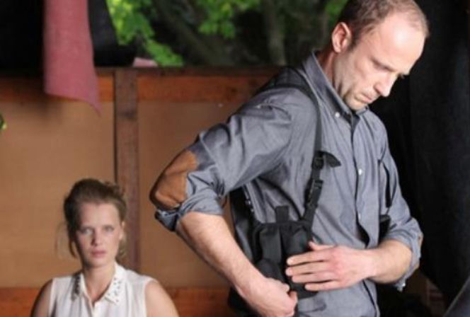 NA KRAWĘDZI odc. 6. Protas (Łukasz Simlat), Sylwia Zawada (Joanna Kulig)