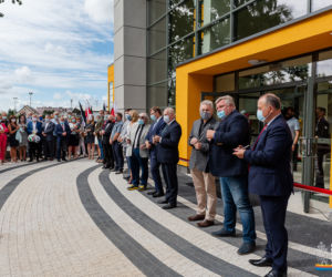 Bartoszyce: Hala widowiskowo-sportowa oficjalnie otwarta. Zobacz, jak wygląda