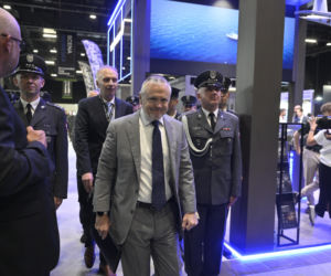 Ambasador USA Tom Rose na Warszawskich Targach Obronnych