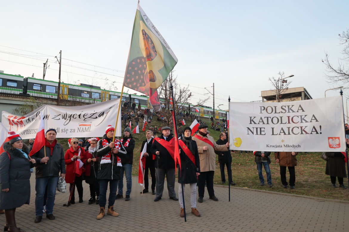 Marsz Niepodległości pod Stadionem Narodowym