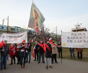 Marsz Niepodległości pod Stadionem Narodowym