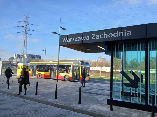 Dworzec kolejowy Warszawa Zachodnia po otwarciu