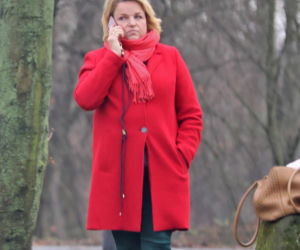 Katarzyna Bosacka w parku