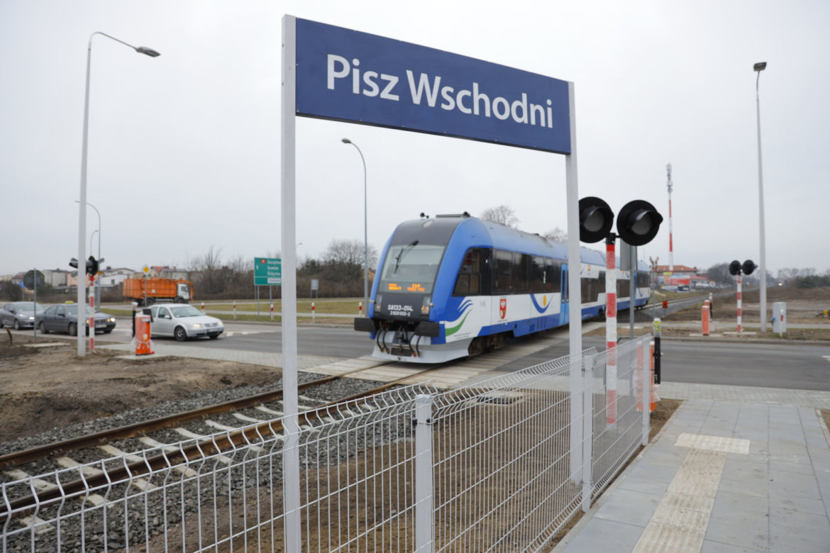 Wielkie zmiany na trasie kolejowej Olsztyn - Ełk. Zobacz efekty