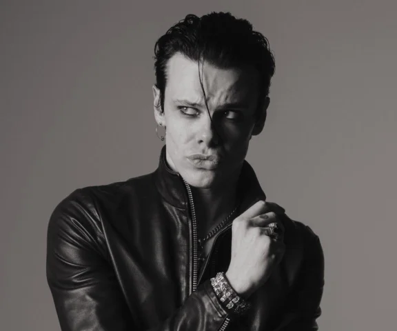 YUNGBLUD nazywany jest przyszłością rocka. Tak reaguje na to sam muzyk