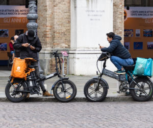 Koniec patologii psuedo e-rowerów i e-hulajnóg!