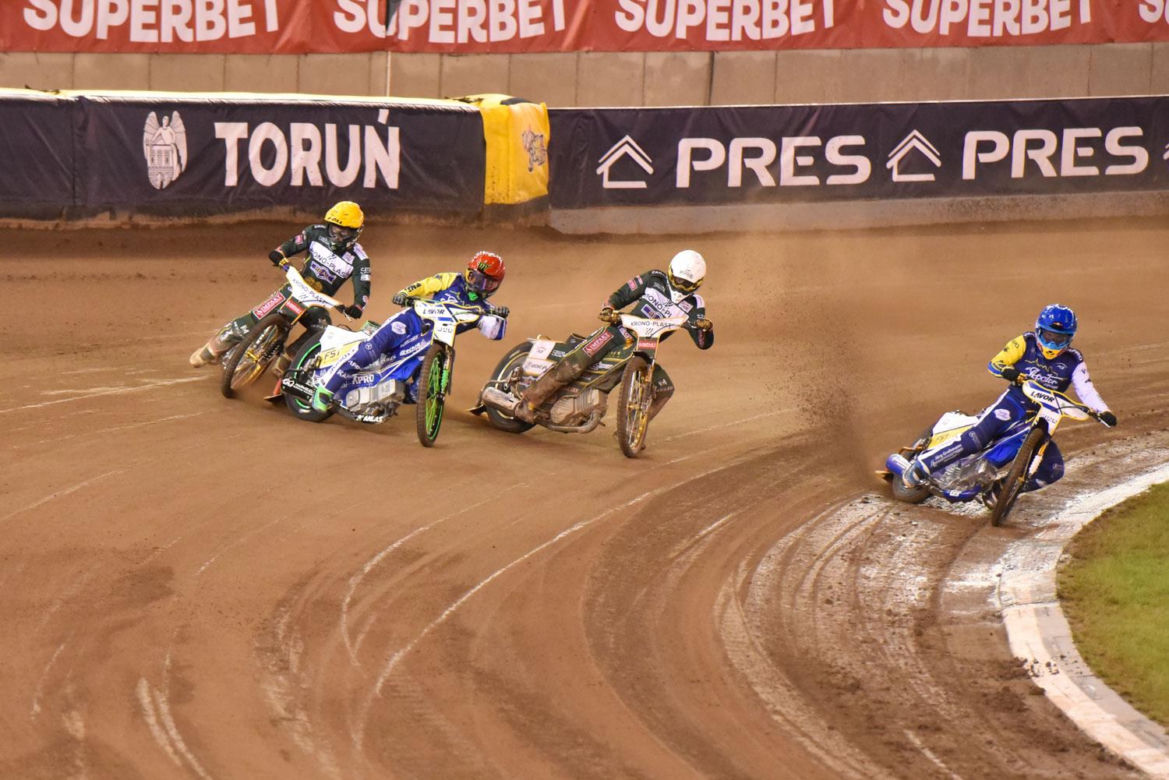 PRES Grupa Deweloperska Toruń - Krono-Plast Włókniarz Częstochowa 47:43, zdjęcia kibiców i zawodników