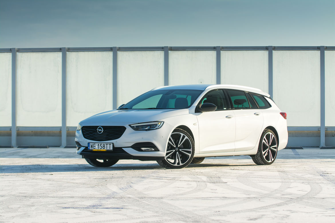 Opel Insignia Sports Tourer 2.0 CDTi 210 KM AT8 AWD