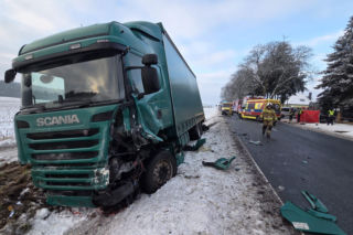 Tragiczny wypadek w Wielkopolsce. Nie żyją dwie osoby, w tym 8-letnie dziecko