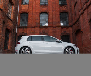 Volkswagen Golf 2.0 TSI GTI Performance 245 KM