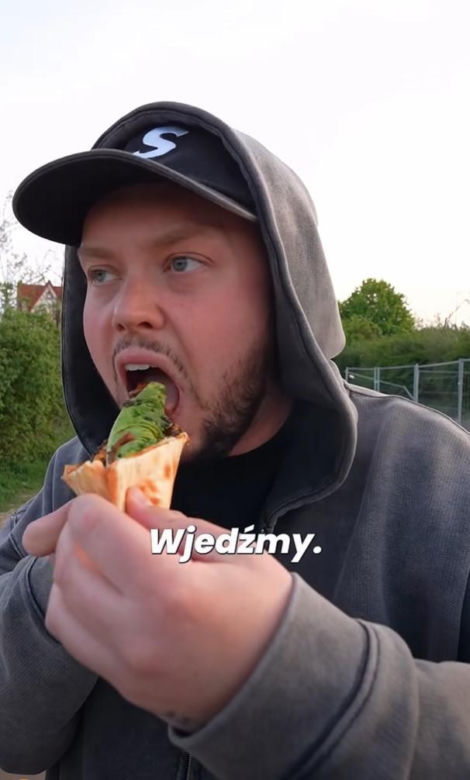 Książulo zjadł najdroższą pizzę w Polsce za 1500 zł. Czy było warto?