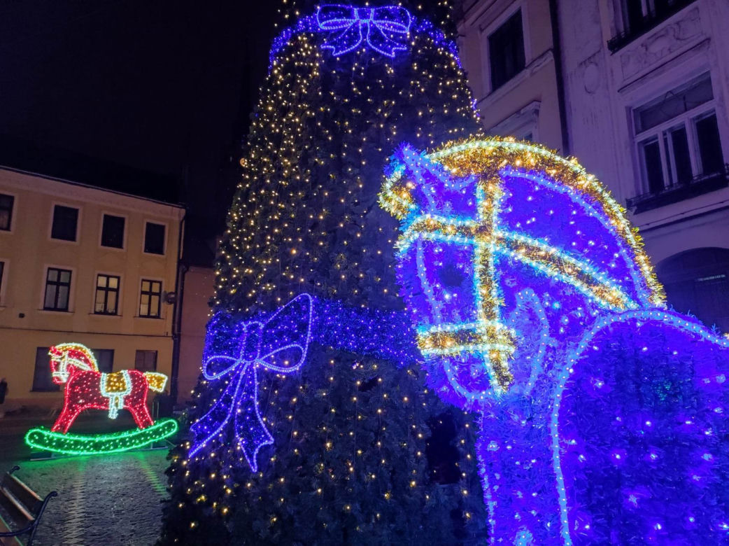 Świąteczne ozdoby w Tarnowie