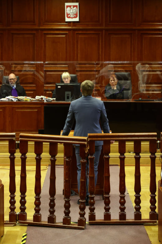 Młoda prawniczka zadźgała 21-letniego ukochanego. Świadek: zapisała na lustrze: „Igor, zniknij z mojego życia, nie potrzebuję cię”