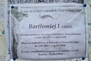 Bliscy pożegnają 17-letniego Bartka z Sarzyny. Tragiczna śmierć nastolatka nasuwa wiele pytań